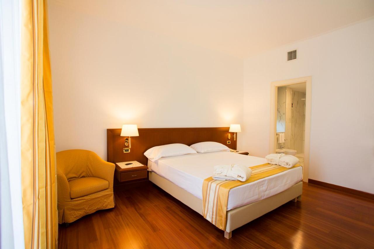 Hotel Europa Rende Kültér fotó