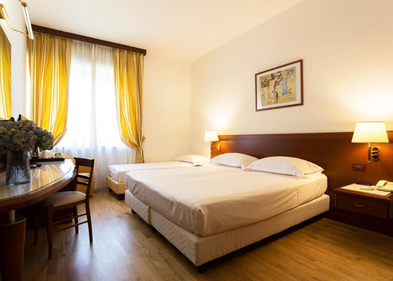 Hotel Europa Rende Kültér fotó