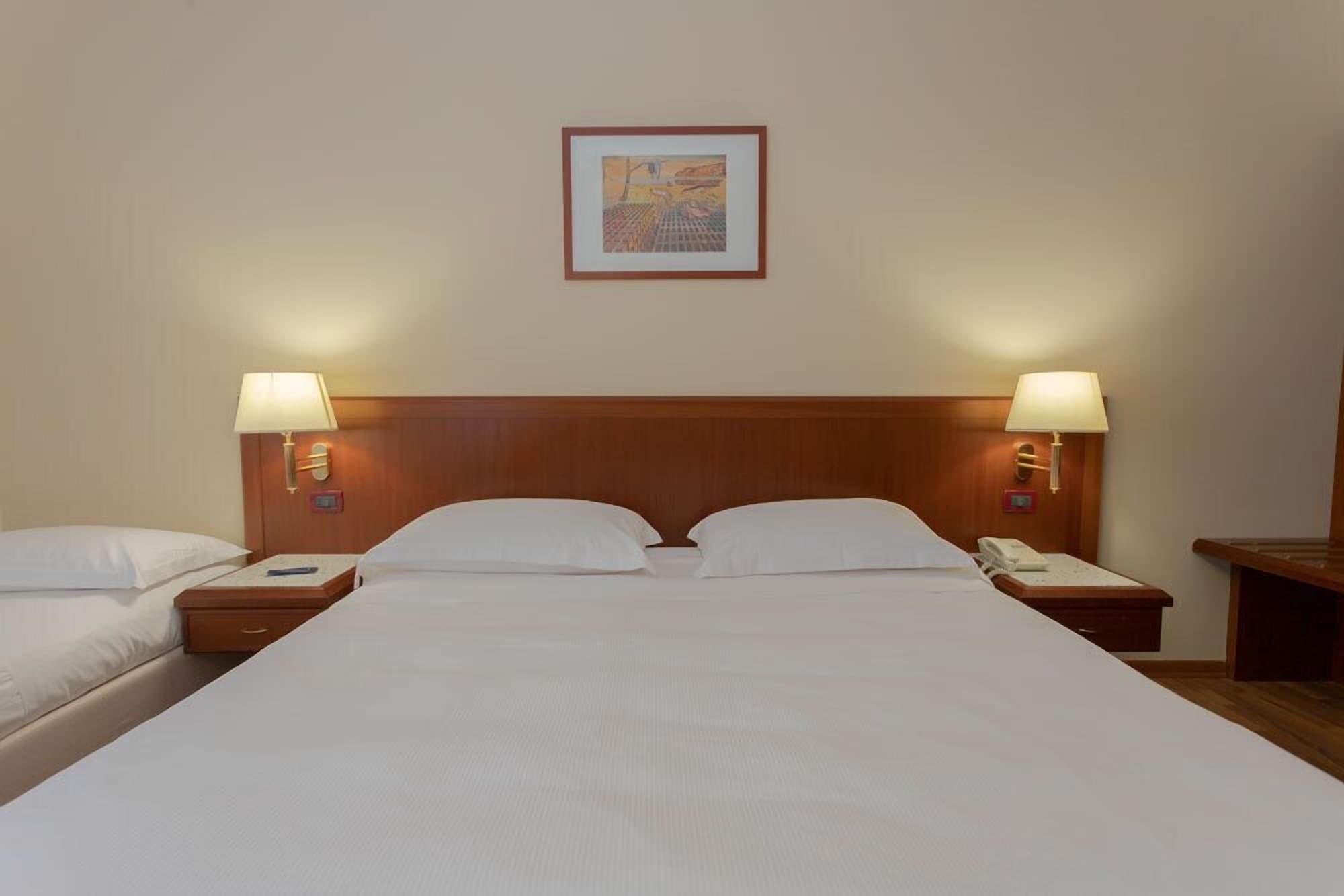 Hotel Europa Rende Kültér fotó